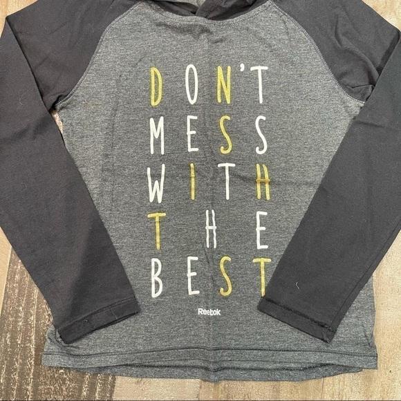 Reebok Long Sleeve Tee Small 8-10 - Picture 3 of 7